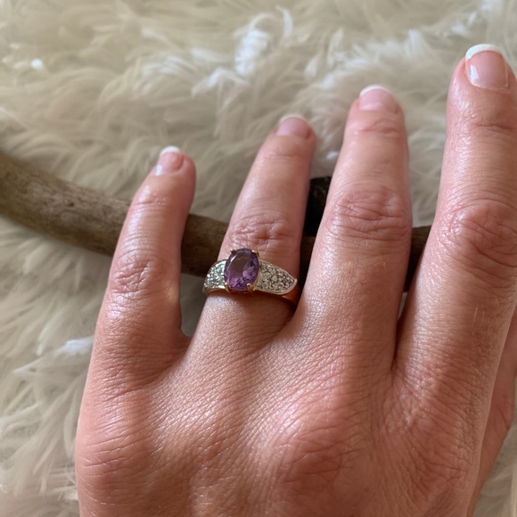 BLING : Amethyst and Rhinestone Gold Tone Ring - Picture 7 of 9